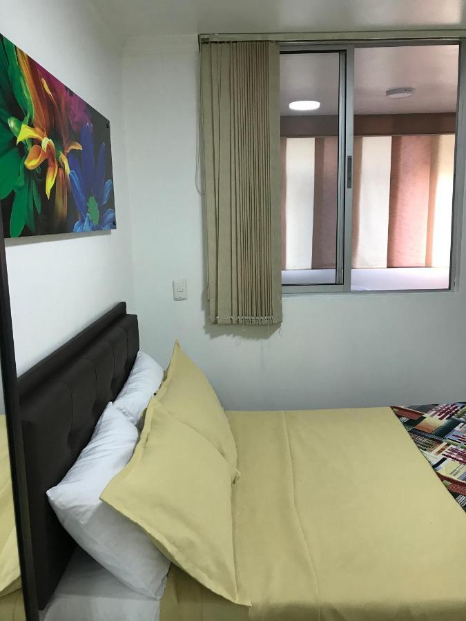 Apartamentos Amoblados Jg De La 70 Medellín Eksteriør bilde